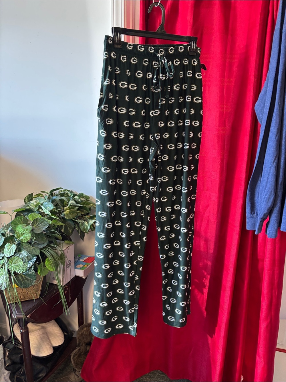 NFL Green and White Logo Lounge Pants